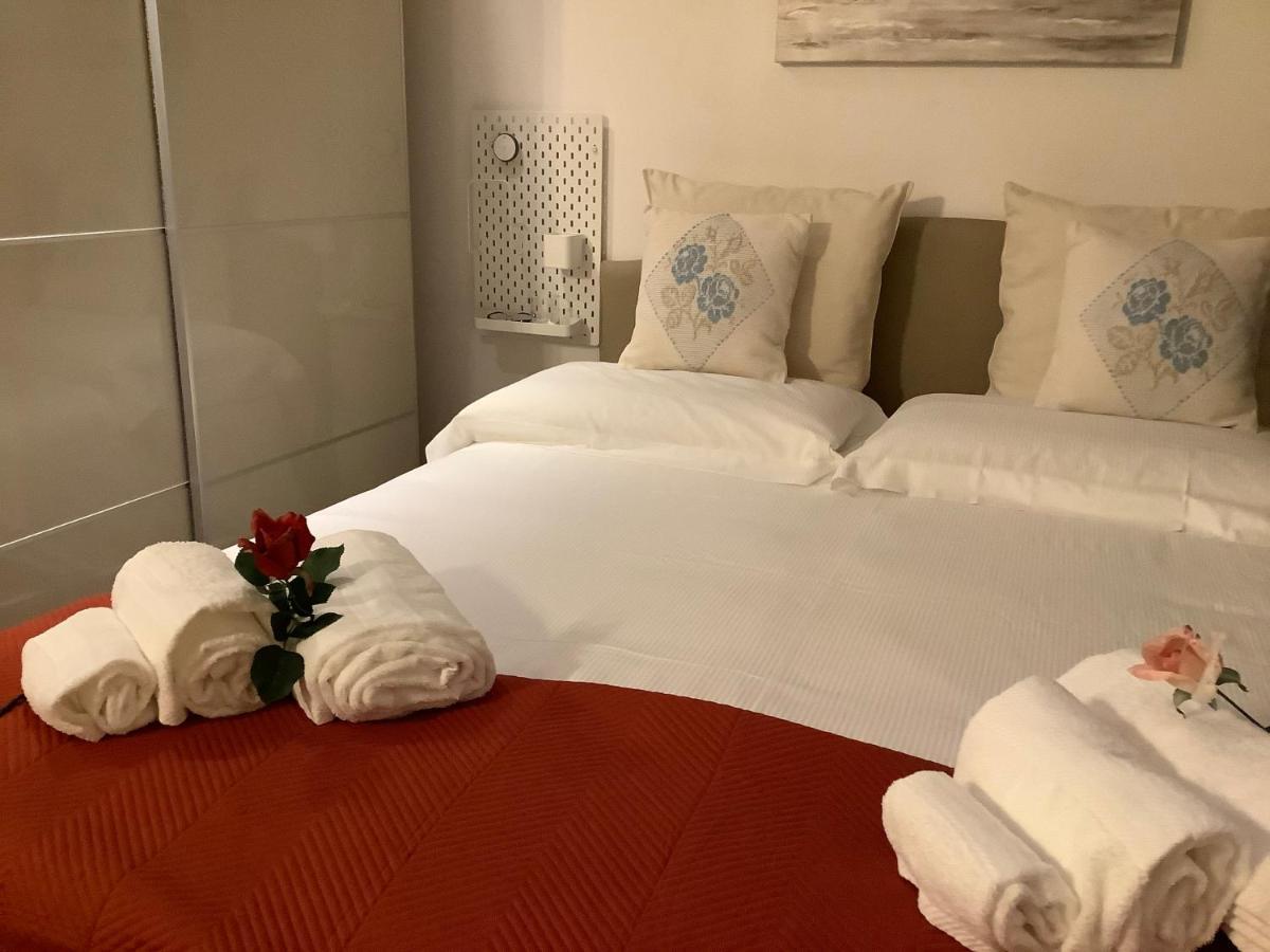 Living Downtown Codice Iun Q4645 Apartment กาญารี ภายนอก รูปภาพ